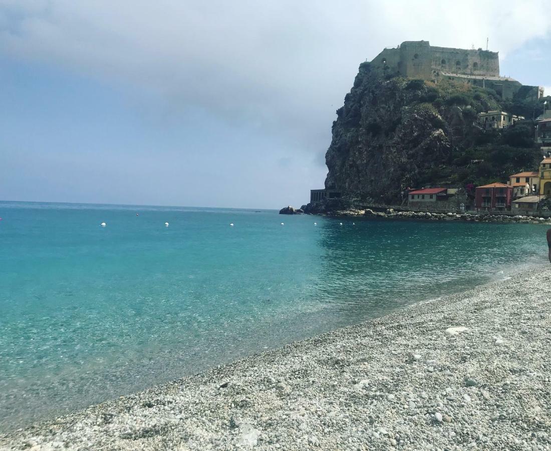 Scilla Sole Exterior foto